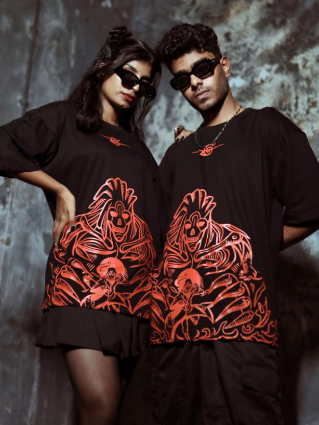 itachi-oversized-tshirt-duo-image 1