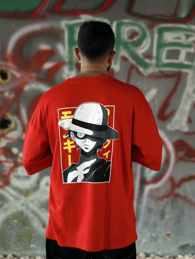 luffy-oversized-tshirt-back-view-of-male-model 1